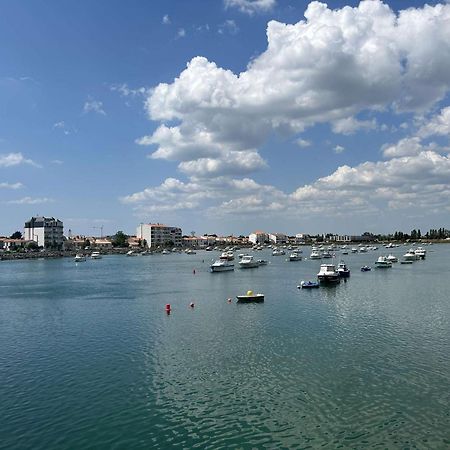 Appartement 2 Pieces Avec Parking Prive, Proche Plage Et Commerces, Saint-Gilles-Croix-De-Vie - Fr-1-224-783 Exteriör bild