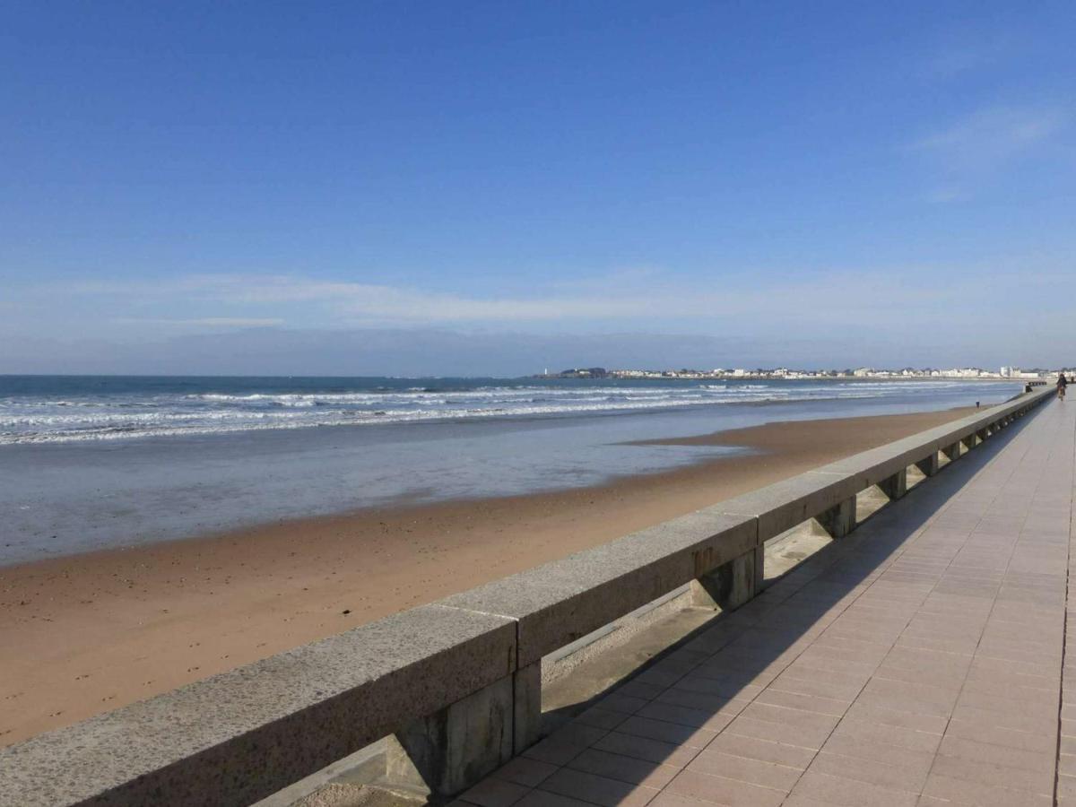 Appartement 2 Pieces Avec Parking Prive, Proche Plage Et Commerces, Saint-Gilles-Croix-De-Vie - Fr-1-224-783 Exteriör bild